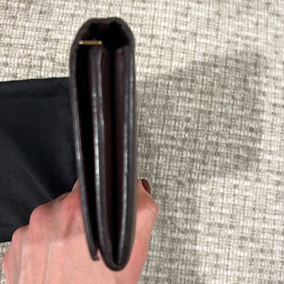 Saint Laurent Maroon wallet with gold hardware - Picture 10 of 13